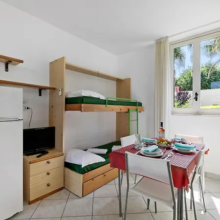 Appartement Serra Alimini 2 *